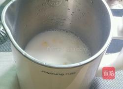 奶香玉米汁的做法图解2