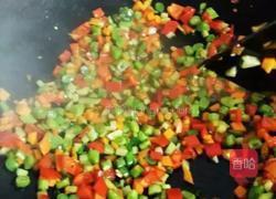 DIY什锦炒饭的做法图解7