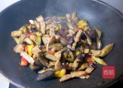 茄子炒肉的做法图解13
