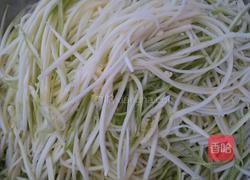 素炒三月瓜的做法图解1
