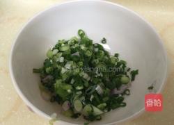 蔥花手抓餅。的做法圖解2