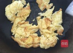 辣椒炒蛋的做法图解2