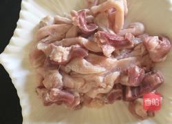 猪小肚十月黑汤（小孩尿床偏方）的做法图解3