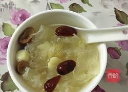 红枣银耳莲子汤的做法图解5