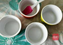 鲜玫瑰花酱蒸蛋糕的做法图解2