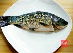 豆瓣鲫鱼的做法图解3