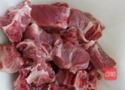 春菜煲排骨的做法图解1