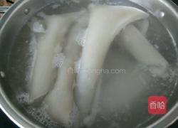 炝肉皮(口味脆香)的做法图解1