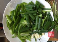 葱爆豆腐的做法图解3