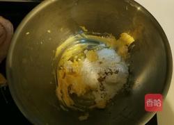 酒渍樱桃夹心稣的做法图解2