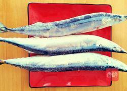 秋刀鱼家常做法的做法图解1