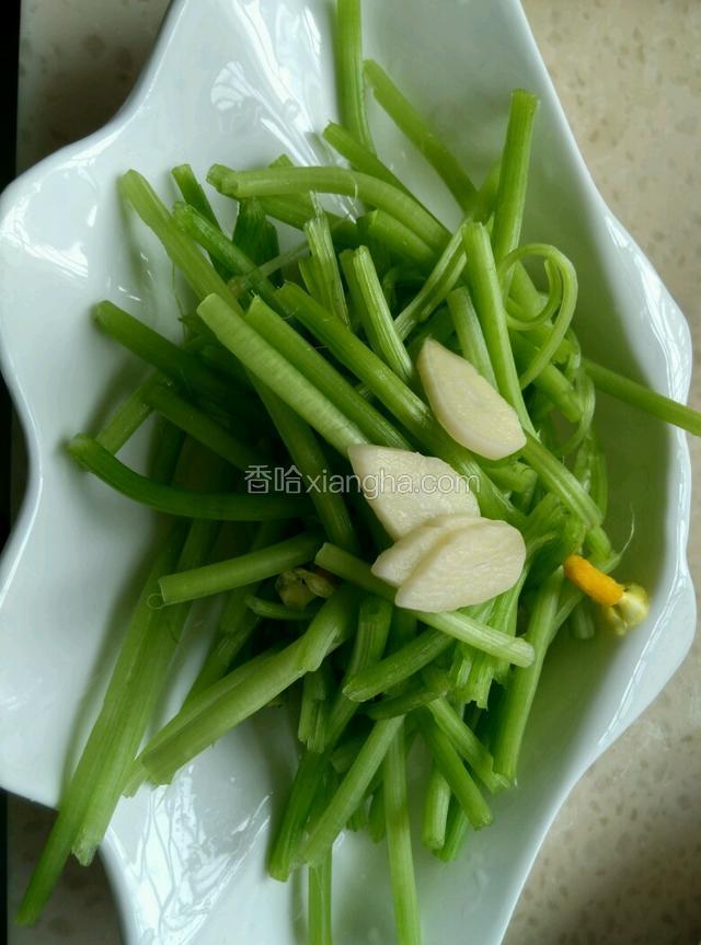分开茎