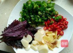 香辣牛蛙的做法图解1