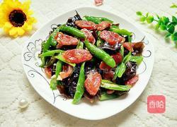 腊肠尖椒炒木耳的做法图解9