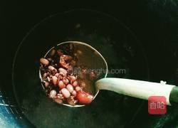 珍珠红豆黑糯米粥的做法图解4