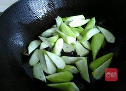 丝瓜木耳蛋花汤的做法图解3