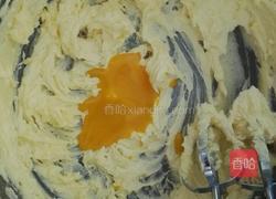 葡萄干奶酥的做法图解2