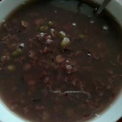冰镇绿豆紫米粥