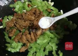 苦瓜炒肉的做法图解7
