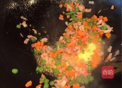 凤梨（菠萝）饭（1人分量）的做法图解8