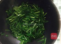 韭菜鸡蛋的做法图解8