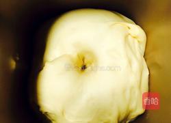 香甜椰蓉面包的做法图解4