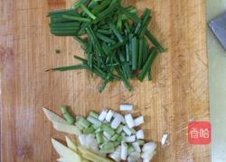 炒蛏子的做法图解2