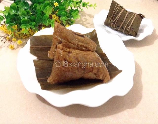 成品图，剥去外衣即可美美地享用啦。