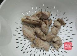松茸排骨汤的做法图解4