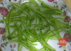 凉拌手撕鸡肉的做法图解5