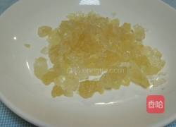 雪耳莲子百合糖水的做法图解7