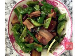 青椒炒腊肉的做法图解11