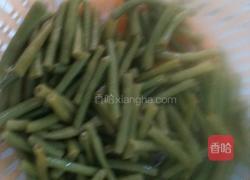 蒜子缸豆的做法图解2