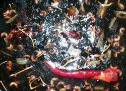 土豆炖鸡的做法图解3