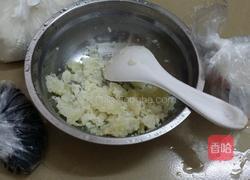 地瓜饼的做法图解1
