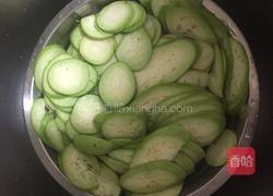 剁椒焖青茄的做法图解3