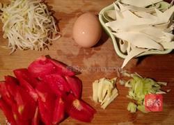 银芽煮面片的做法图解1