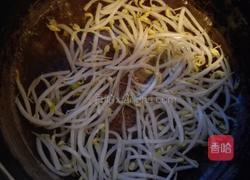 银芽煮面片的做法图解2