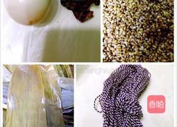 蛋黄肉粽之枕头粽的做法图解1