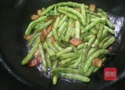 四季豆炒肉的做法图解6