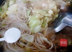 卷心菜炖粉条的做法图解8