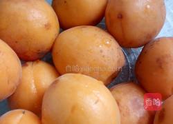 杏子果酱的做法图解2