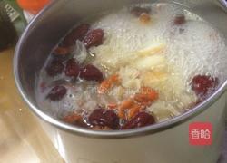 雪耳雪梨糖水的做法图解5