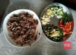 泡菜炒鸡胗的做法图解4