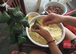 蛋黄肉粽的做法图解9