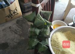 蛋黄肉粽的做法图解11