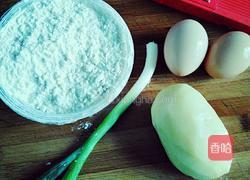 土豆丝煎饼的做法图解1