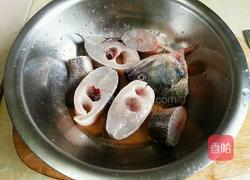 清蒸鲈鱼的做法图解3