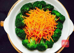 酱香西蓝花的做法图解4