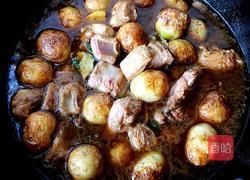 排骨焖土豆的做法图解9